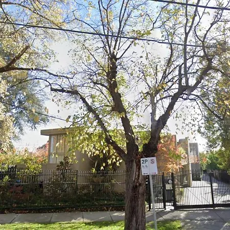 Luxury Spacious 3-Bedroom Suite On Exclusive Lansell Rd, Toorak Melbourne Exterior photo